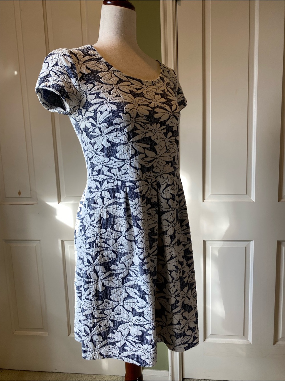 Maison Jules Floral Capped Sleeve Dress